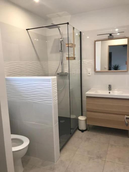 Appartement Neuf Avec Spa Сен-Мартен-д'Ардеш Экстерьер фото